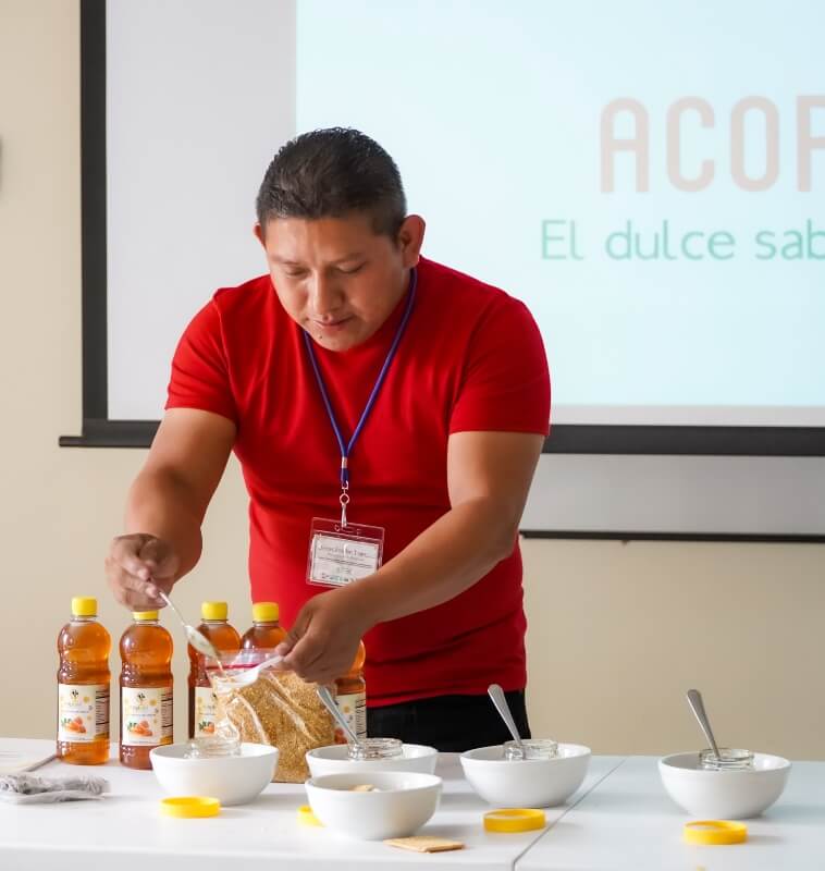 degustación de miel de abeja