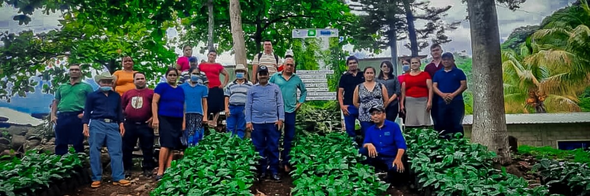 Divulgación y apoyo a la gestión local de la estrategia nacional REDD+ en la región Cacahuatique Norte