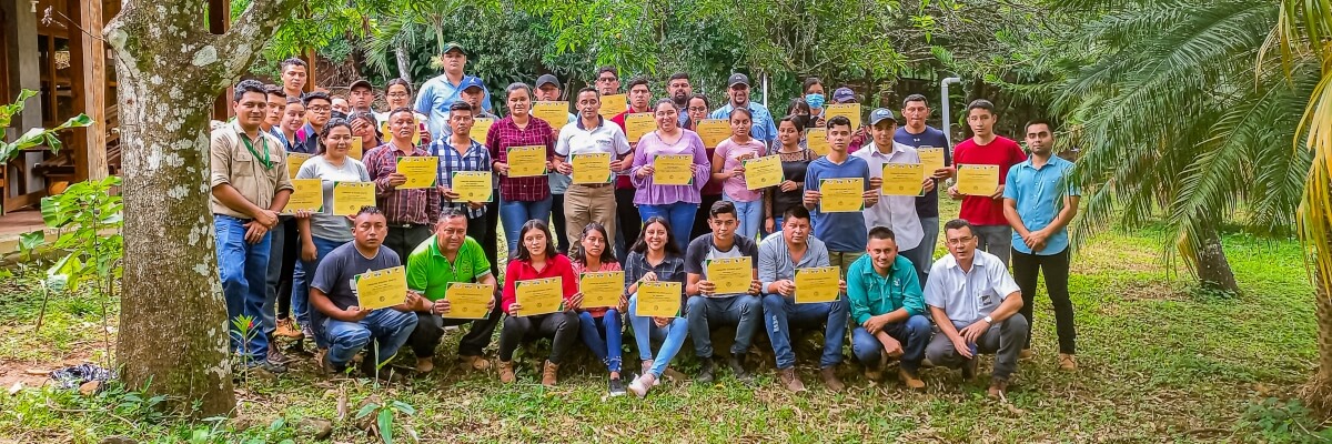 En la zona norte de Morazán, El Salvador, se llevó a cabo diplomado en agroecología