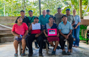 Mujeres de Valle de Risco fortalecen sus capacidades en injertación de cacao para mejorar la producción y calidad