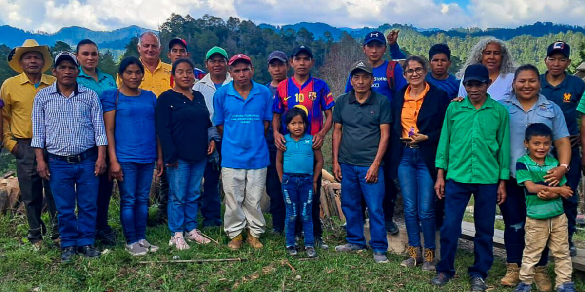 Comunidad indígena Lenca de Santa Cruz, Río Negro realiza ceremonia cultural para dar inicio a subproyecto del Programa Comunidades Vivas
