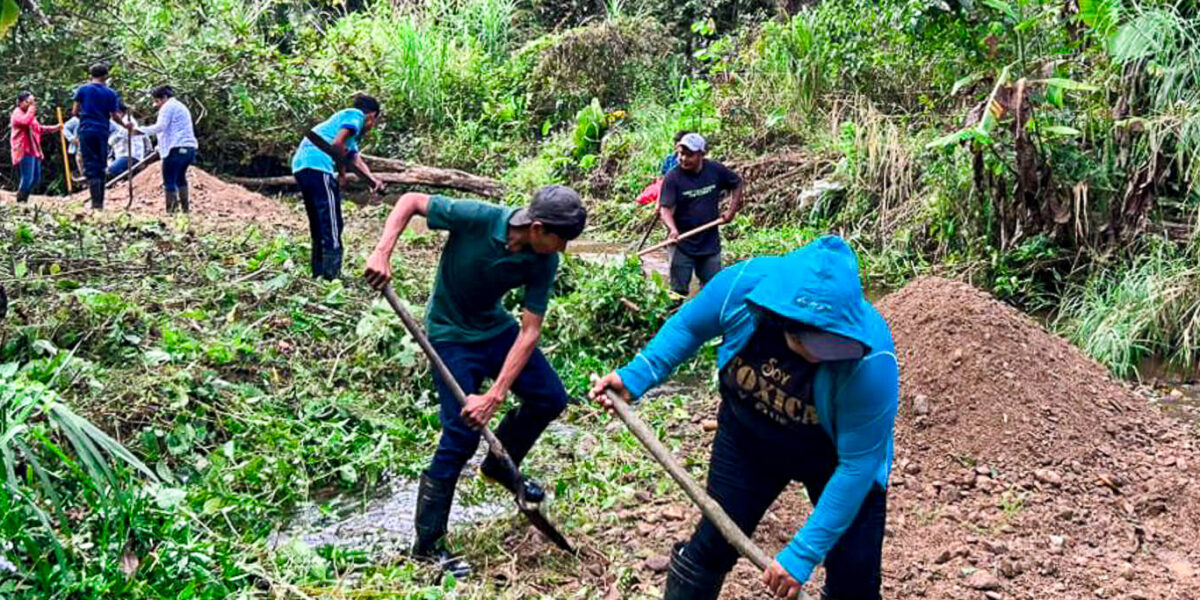 Pueblo Nuevo Subirana aporta trabajo comunitario para la construcción de auditorio