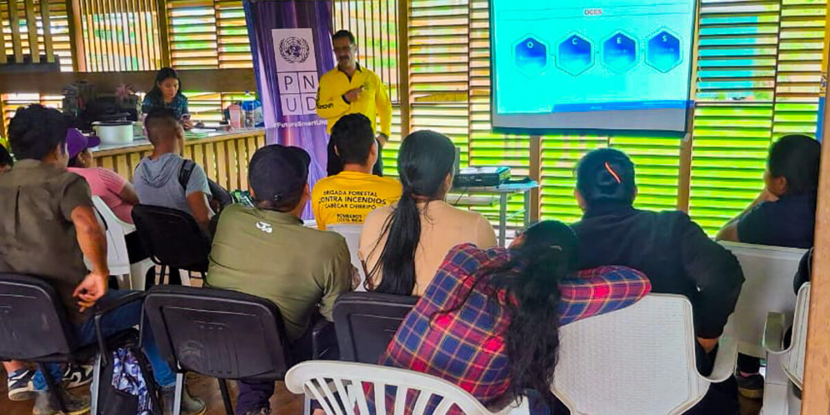 Fortalecen capacidades de brigada forestal en el Territorio Indígena Cabécar de Chirripó